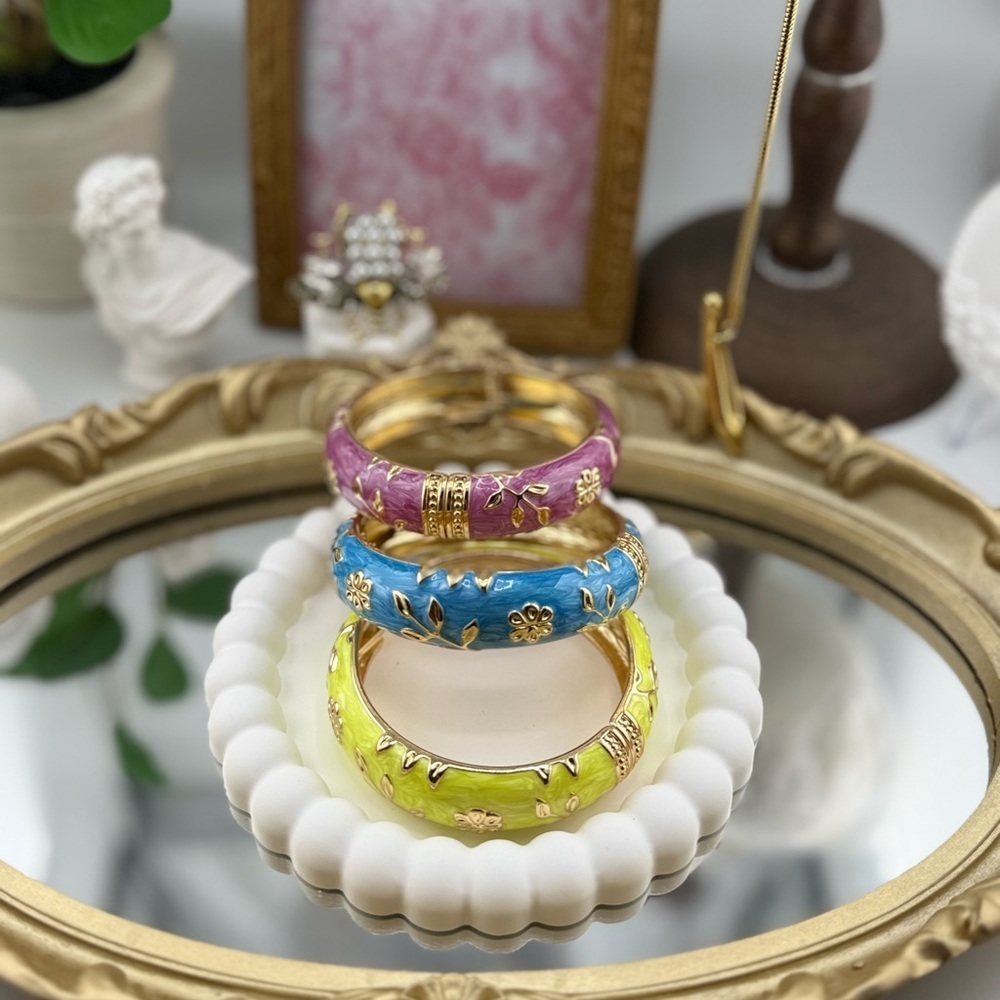 Hand Painted Purple Enamel Bangle - Picture 4 of 8